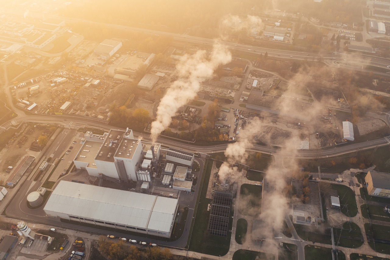 découvrez comment réduire les émissions de carbone et leurs impacts sur l'environnement. apprenez des stratégies durables pour minimiser votre empreinte carbone et contribuer à la lutte contre le changement climatique.