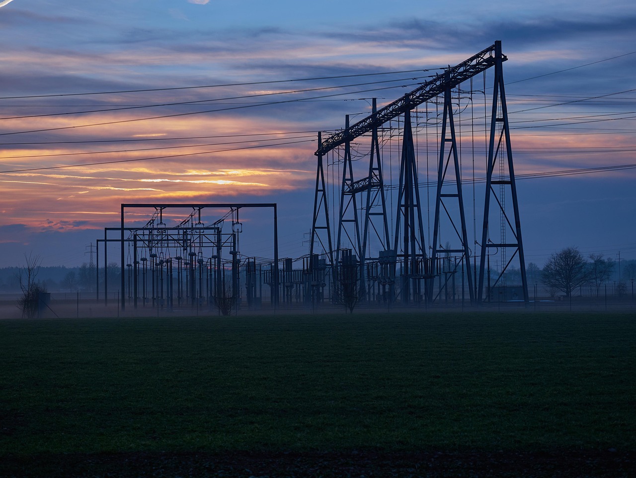 découvrez les enjeux et opportunités de la transition énergétique, un processus essentiel pour un avenir durable. explorez les nouvelles technologies, les énergies renouvelables et les stratégies pour réduire notre empreinte carbone tout en favorisant un développement économique responsable.