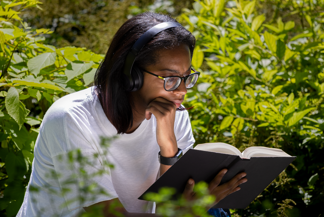 découvrez l'importance de l'éducation à l'environnement pour sensibiliser les générations futures aux enjeux écologiques. apprenez comment des programmes éducatifs innovants favorisent la protection de notre planète et encouragent des comportements durables.