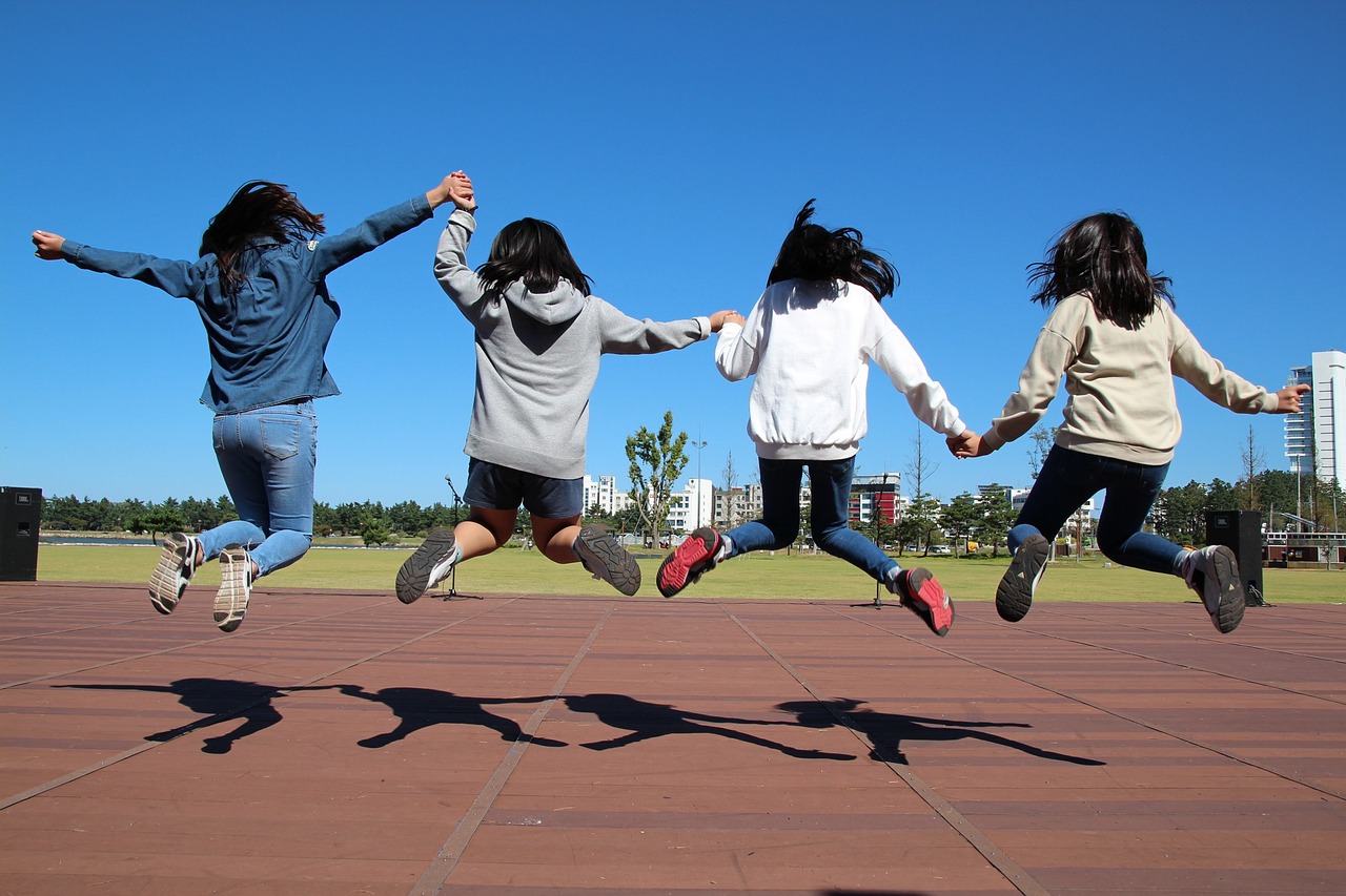 découvrez le monde de la jeunesse : inspirations, défis et opportunités qui façonnent les jeunes d'aujourd'hui. explorez des articles, des conseils et des témoignages pour mieux comprendre cette dynamique passionnante.