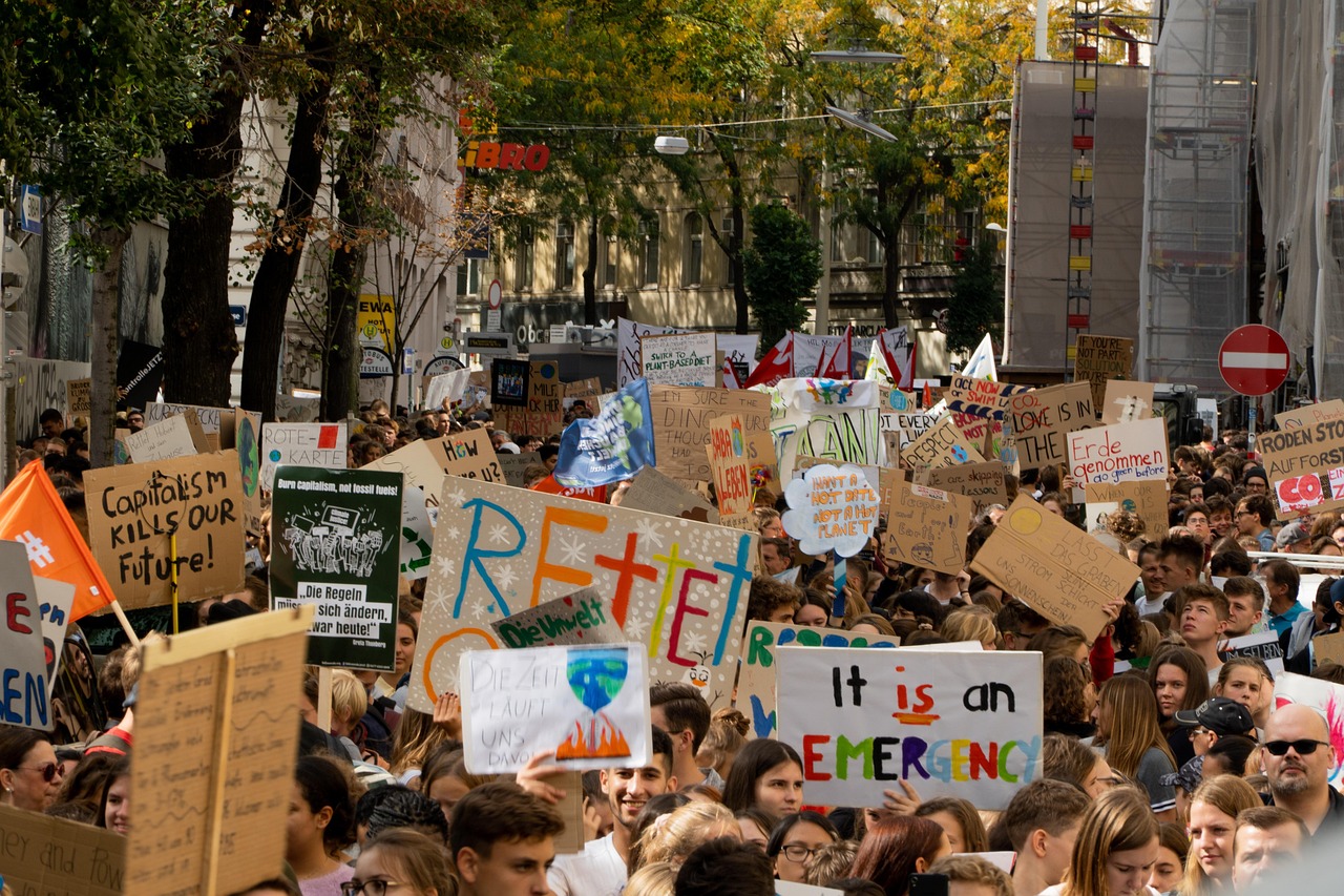 découvrez comment chaque individu peut contribuer à l'action climatique pour un avenir durable. explorez des conseils pratiques, des initiatives locales et des solutions innovantes pour lutter contre le changement climatique et protéger notre planète.